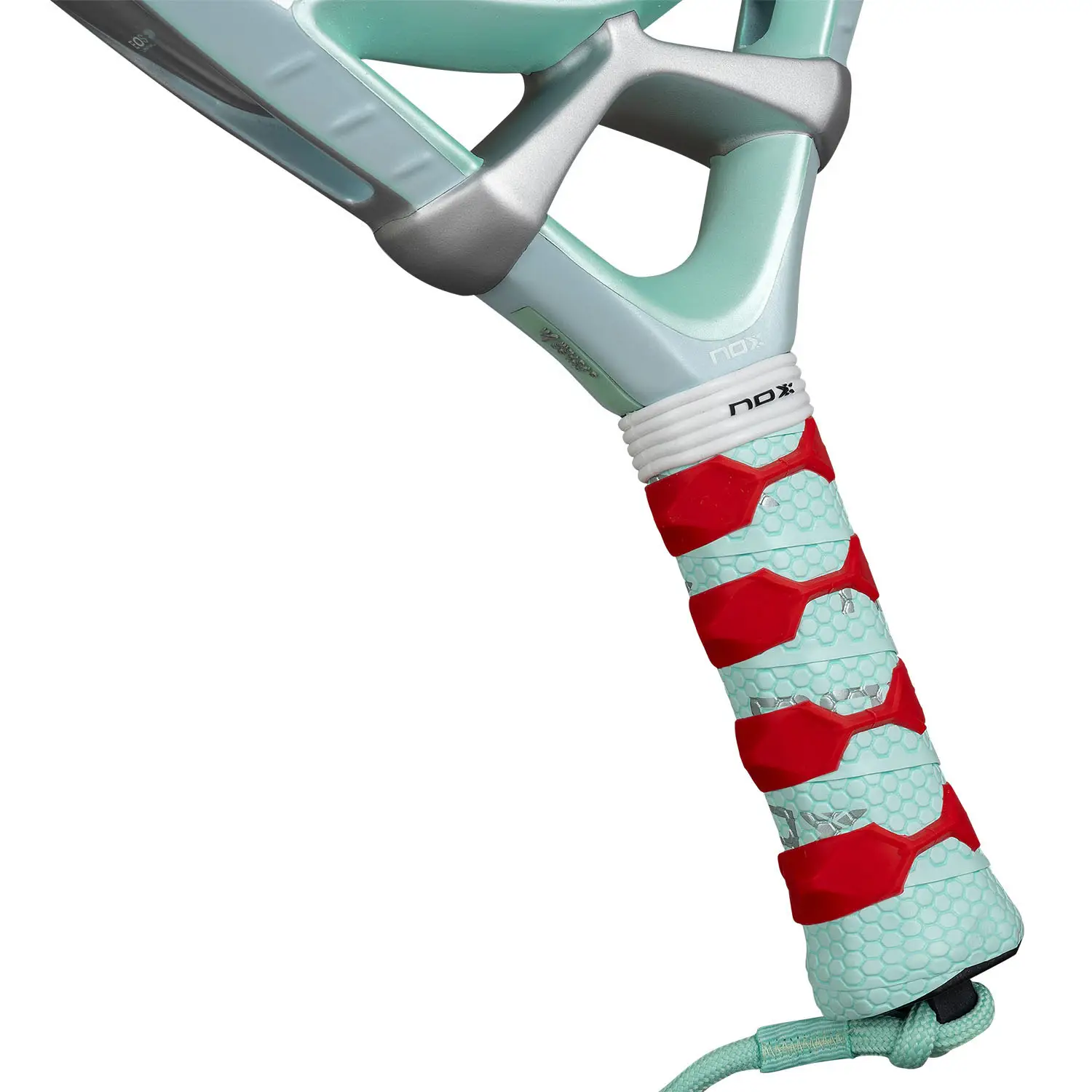 NOX Ventus Hybrid 12K Lite 2026 Padel Racket Review: The Agile All-Rounder 3 NOX Ventus Hybrid 12K Lite 2026 on court performance